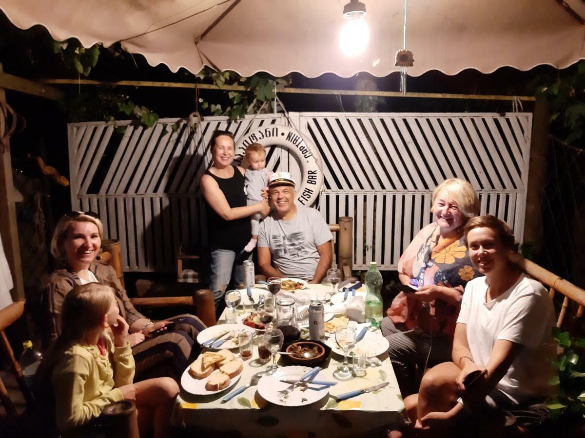 Merabi Guest House Makhinjauri Dış mekan fotoğraf